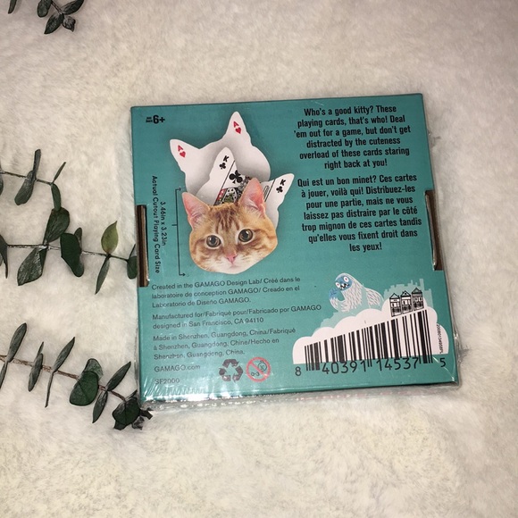 Kitten Playing Cards - Picture 2 of 2